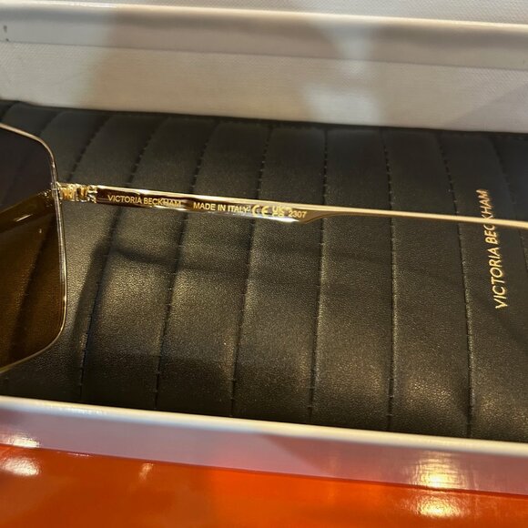 Victoria Beckham VB238S 723 Shield Sunglasses main image 5